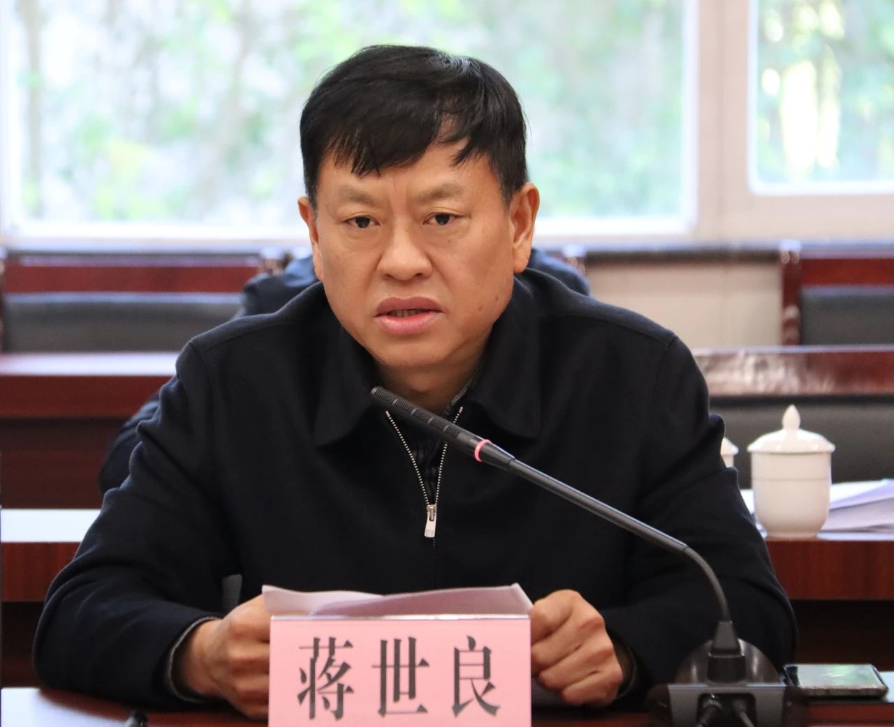 区委常委班子召开学习贯彻习近平新时代中国特色社会主义思想主题教育专题民主生活会