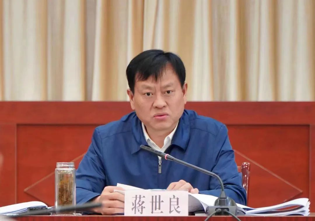 五届区委常委会召开第69次会议