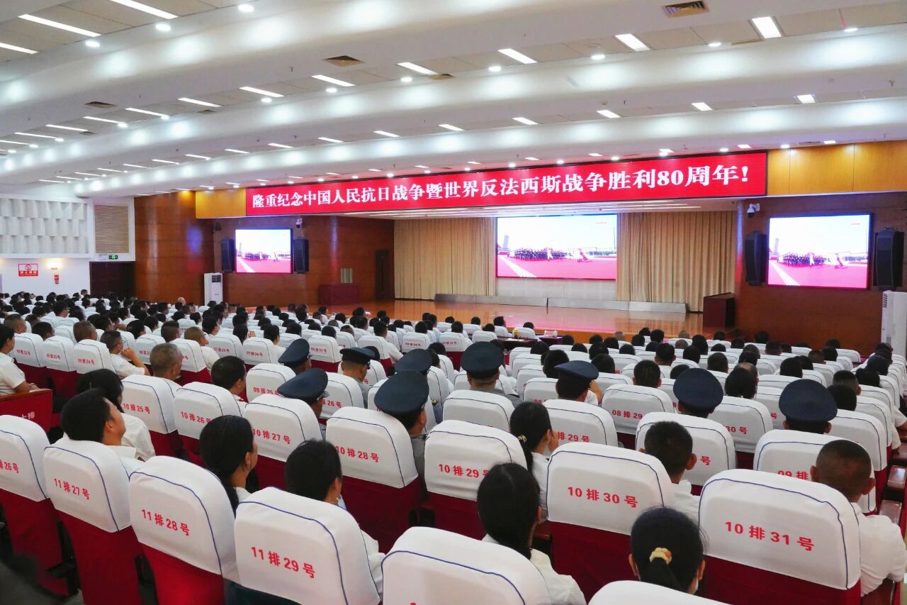 这一刻，我们心潮澎湃！